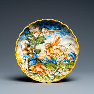 Een crespina in Italiaanse majolica met Venus en een sater, Urbino, 16e eeuw