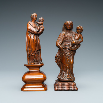 Two wooden figures of a Madonna with child, 17/18th C.