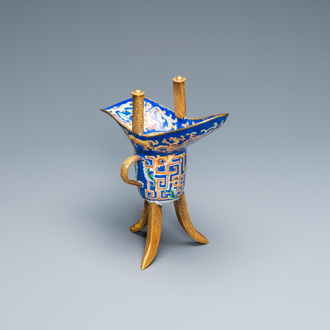 A Chinese Canton enamel and gilt bronze ritual wine vessel, 'jue', 18/19th C.