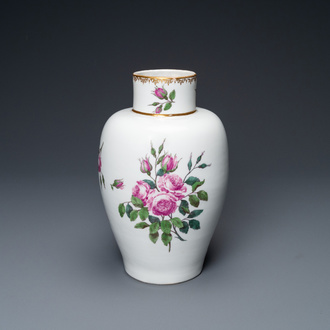 A vase with fine pink roses, A.R. mark for Augustus Rex, Meissen porcelain, 18th C.