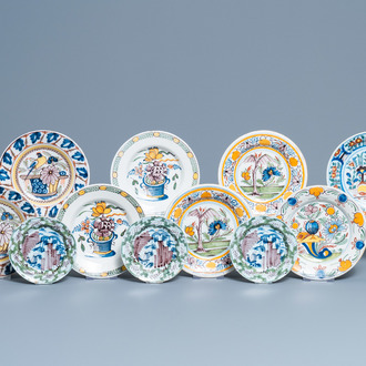 Onze assiettes en faïence polychrome de Delft, 18ème