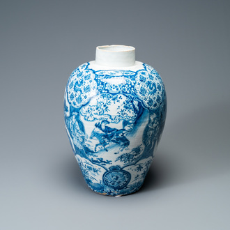 An exceptional and large Dutch Delft blue and white chinoiserie vase, 17/18th C.