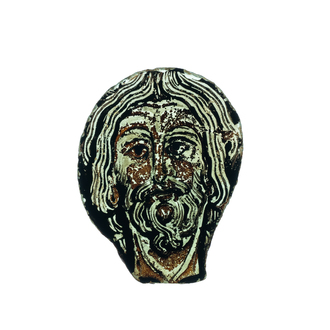 Een Romaans beschilderd glasfragment met het hoofd van Christus, Frankrijk, 11/12e eeuw