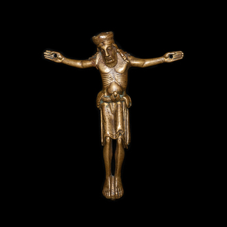 Une statue de Christ en bronze doré, Souabe, Allemagne, 12ème