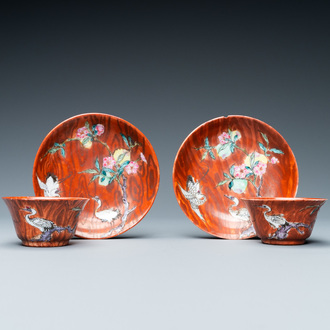 A pair of Chinese famille rose 'faux-bois' cups and saucers, Yongzheng/Qianlong