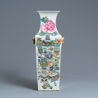 A Chinese square qianjiang cai 'antiquities' vase, 19th C.