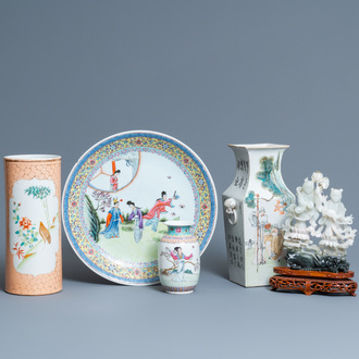 A Chinese qianjiang cai vase, three famille rose wares and a jadeite carving, 19/20th C.