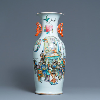 A Chinese two-sided qianjiang cai and famille rose vase, 19/20th C.