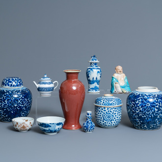 A varied collection of Chinese porcelain, Kangxi and later