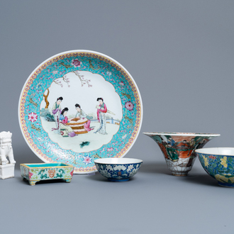 A varied collection of Chinese porcelain, 18/20th C.