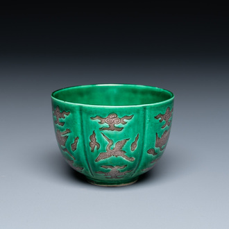 A Chinese aubergine- and green-glazed 'cranes' wine cup, 19/20th C.