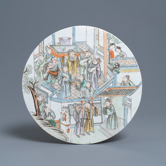 A round Chinese qianjiang cai plaque, 19/20th C.