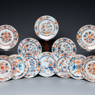 Douzes assiettes en porcelaine de Chine de style Imari, Kangxi/Qianlong