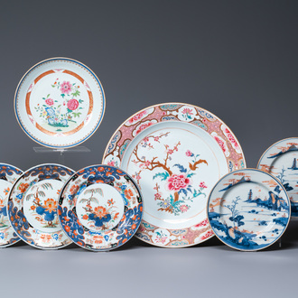 Six Chinese famille rose, verte and Imari-style plates and one dish, Kangxi/Qianlong