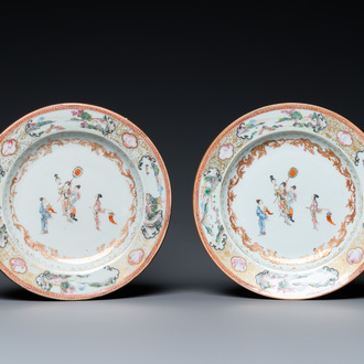A pair of Chinese famille rose 'mandarin' plates, Qianlong