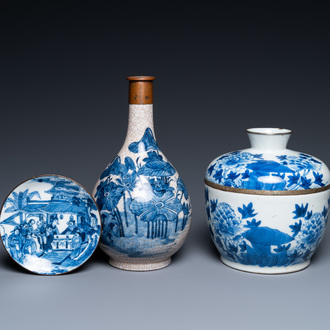 Three Chinese blue and white porcelain wares for the Thai market, 19th C.