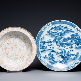 A large Chinese blue and white dish and a floral bowl, 19th C.