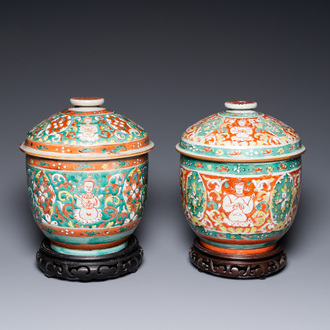 Deux grands bols couverts en porcelaine de Chine Bencharong pour le marché thai, 18/19ème