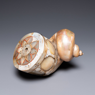 An Indo-Portuguese mother-of-pearl and nautilus shell powder horn, Gujarat, India, 17/18th C.