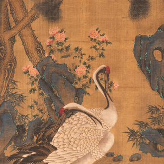 Ecole chinoise: 'Grues, pins et pivoines', encre et couleurs sur soie, QIanlong