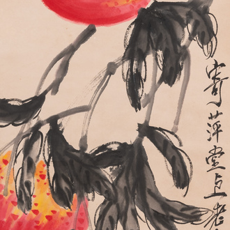 Chinese school, naar en met de signatuur van Qi Baishi (1864 - 1957): 'Perziken', inkt en kleur op papier