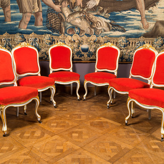 Six partly gilt wooden chairs with red velvet upholstery, 18/19th C.