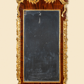 A large partly gilded mahogany veneered wooden Louis XV-style mirror, 19/20th C.