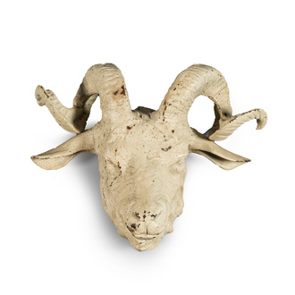 A patinated cast iron head of a ram, 19/20th C.