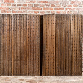A pair of oak panels, 18th C.