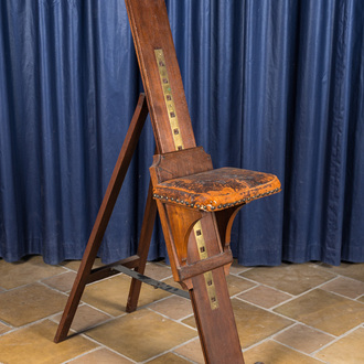 A painting chair with leather upholstery, 1st half 20th C.