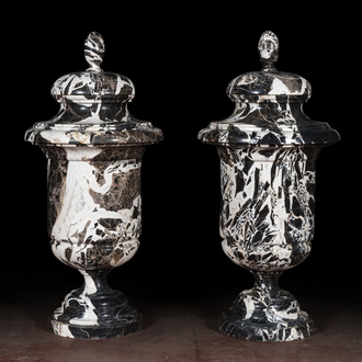 A pair of large black and white 'Grand Antique' marble vases and covers, probably Italy, 19/20th C.