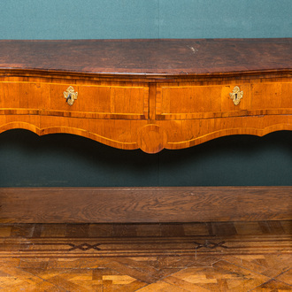 A French mahogany and burl wood veneered writing desk, late 18th C.