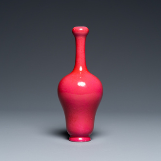 A Chinese monochrome ruby-glazed garlic head bottle vase, Qianlong mark, Republic