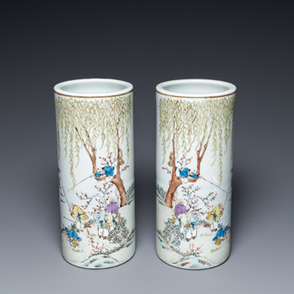 A pair of Chinese qianjiang cai hat stands, Jiangxi Porcelain Company mark, 20th C.