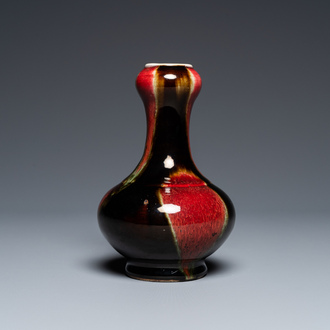 A Chinese flambé-glazed garlic head vase, 19th C.