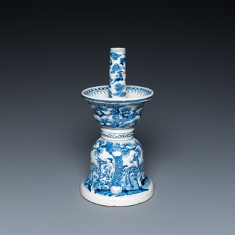 A Chinese blue and white 'Bleu de Hue' candlestick for the Vietnamese market, 18/19th C.