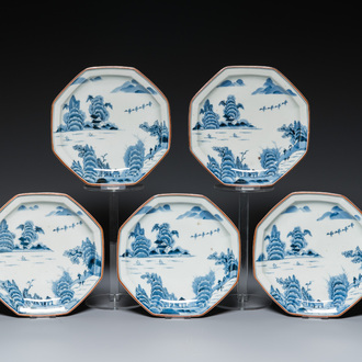 Five octagonal Japanese blue and white Arita tea ceremony plates, Edo, 18th C.