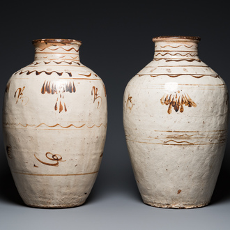 A pair of large Chinese Cizhou storage jars, Ming