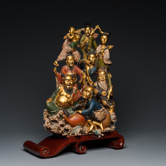 Groupe en bois laqué et polychromé figurant les huit immortels, Chine, 19/20ème