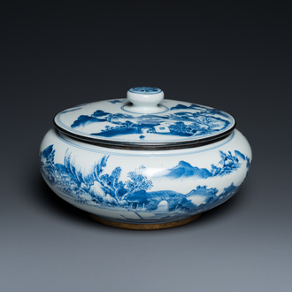 A Chinese silver-mounted blue and white 'Bleu de Hue' bowl and cover for the Vietnamese market, 19th C.