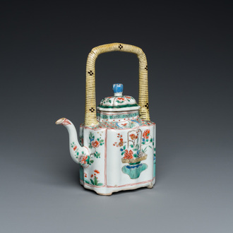 A Chinese famille verte teapot and cover, Kangxi