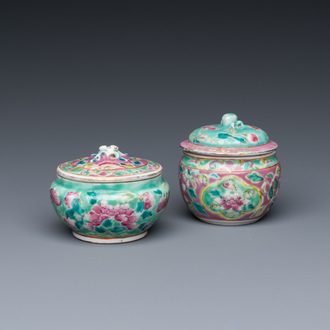 Deux boîtes couvertes en porcelaine de Chine famille rose pour le marché Straits ou Peranakan, 19ème