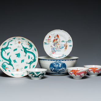 Four Chinese 'dragon' bowls, a dish and a famille rose plate, Yongzheng and later