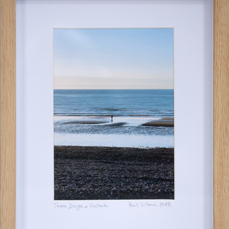 Paul Silance: 'Tussen Dieppe en Oostende', Fotoprint in houten bakkader, achter glas, met passe partout