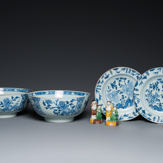 A pair of Chinese blue and white bowls, a pair of plates and a pair of verte biscuit groups, Kangxi/Qianlong