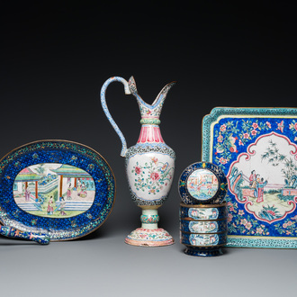 Two Chinese Canton enamel dishes, a ewer, a mirror handle and a stacking box, 18/19th C.