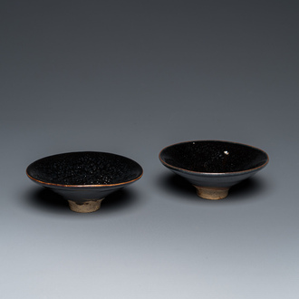 A pair of Chinese Cizhou-type 'oil spot' bowls, Yuan