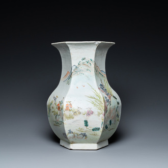 A Chinese hexagonal qianjiang cai 'hu' vase, signed Yi Long 義隆 and dated 1900