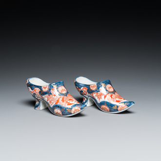 A pair of Imari-style miniature shoes after Dutch Delft examples, probably Samson, France, 19th C.