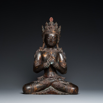 A large Sino-Tibetan gilt-lacquered bronze Budddha, 19/20th C.